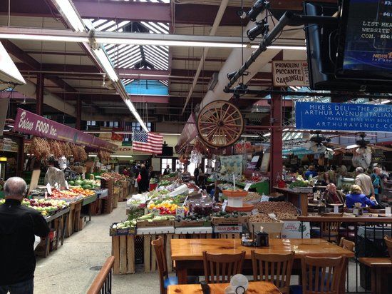 Arthur Avenue Retail Market